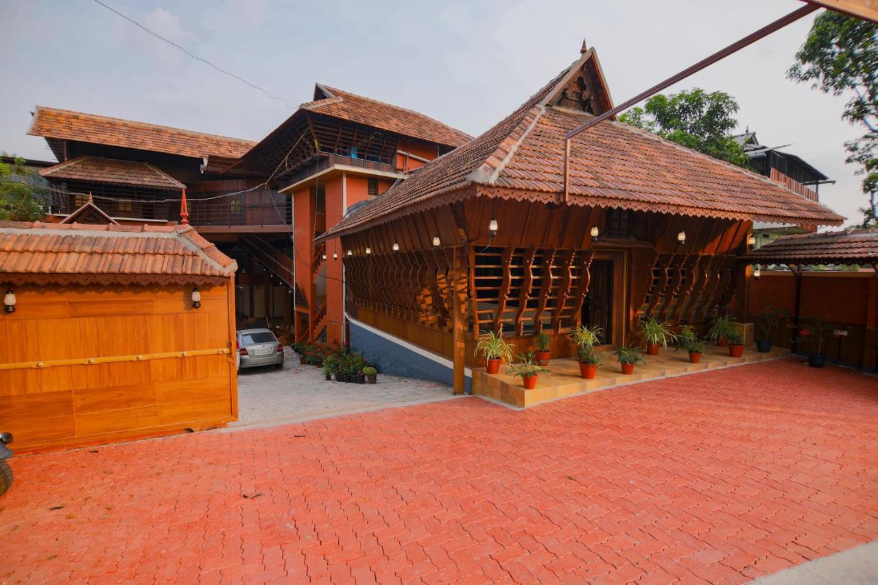 Jk Lodge Kottayam Extérieur photo